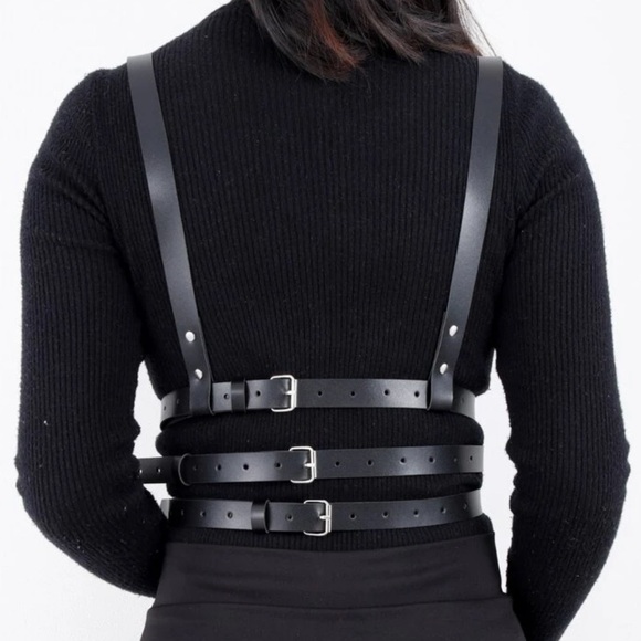 PU Leather Chain Layered Harness - Picture 2 of 5